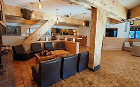 Le Chalet Du Ticou